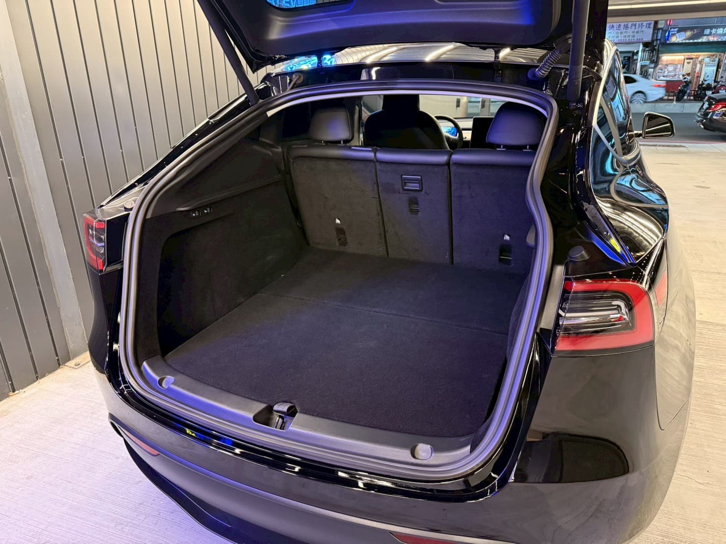 2022年 Tesla Model Y Performance EAP
